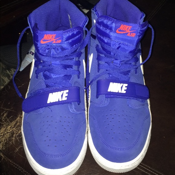 Meet your Posher, James - Picture 2 of 2